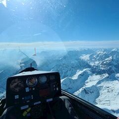 Flugwegposition um 14:19:37: Aufgenommen in der Nähe von Gemeinde Stans, Österreich in 3145 Meter